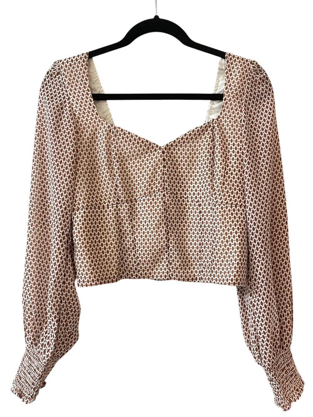 Abercrombie Cropped Brown and White Printed Long Sleeve Blouse Small